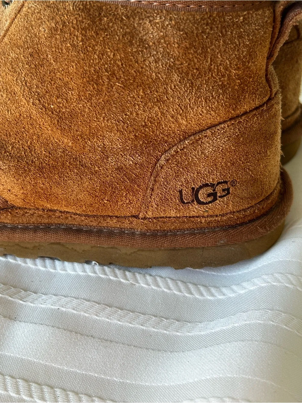UGG Neymar Boots Mens 8 Chukka Brown Suede Lace-Up Shearling Ankle Shoes Lace Up
